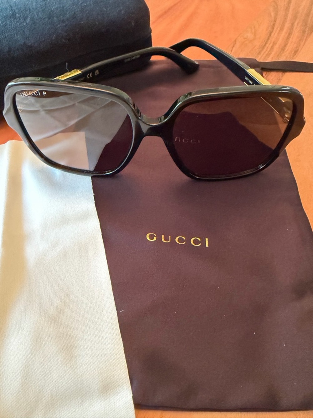 Gucci Polarized Sunglasses GG1189S
